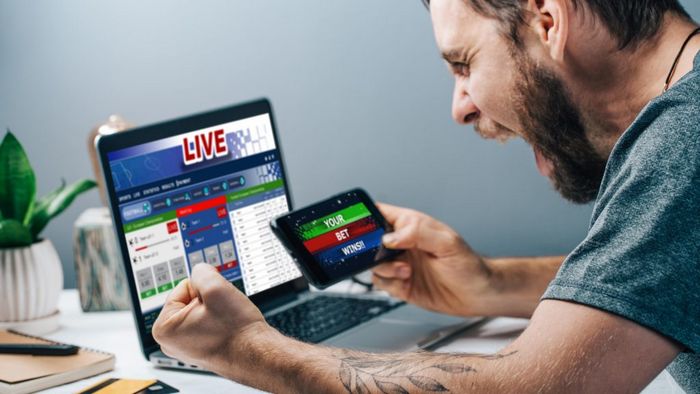 Betclic – Resumo & & Rating Betclic, fundada em 2005 por Nicolas Beraud, é uma empresa francesa de apostas online com escritórios em Bordéus e Malta.